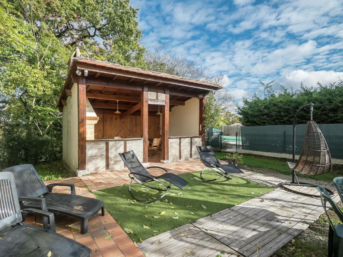Charming Holiday Home With Pool Monbazillac Kültér fotó